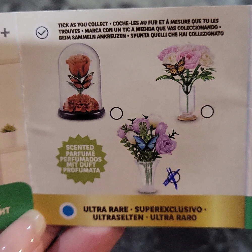 Mini Brands Create Garden